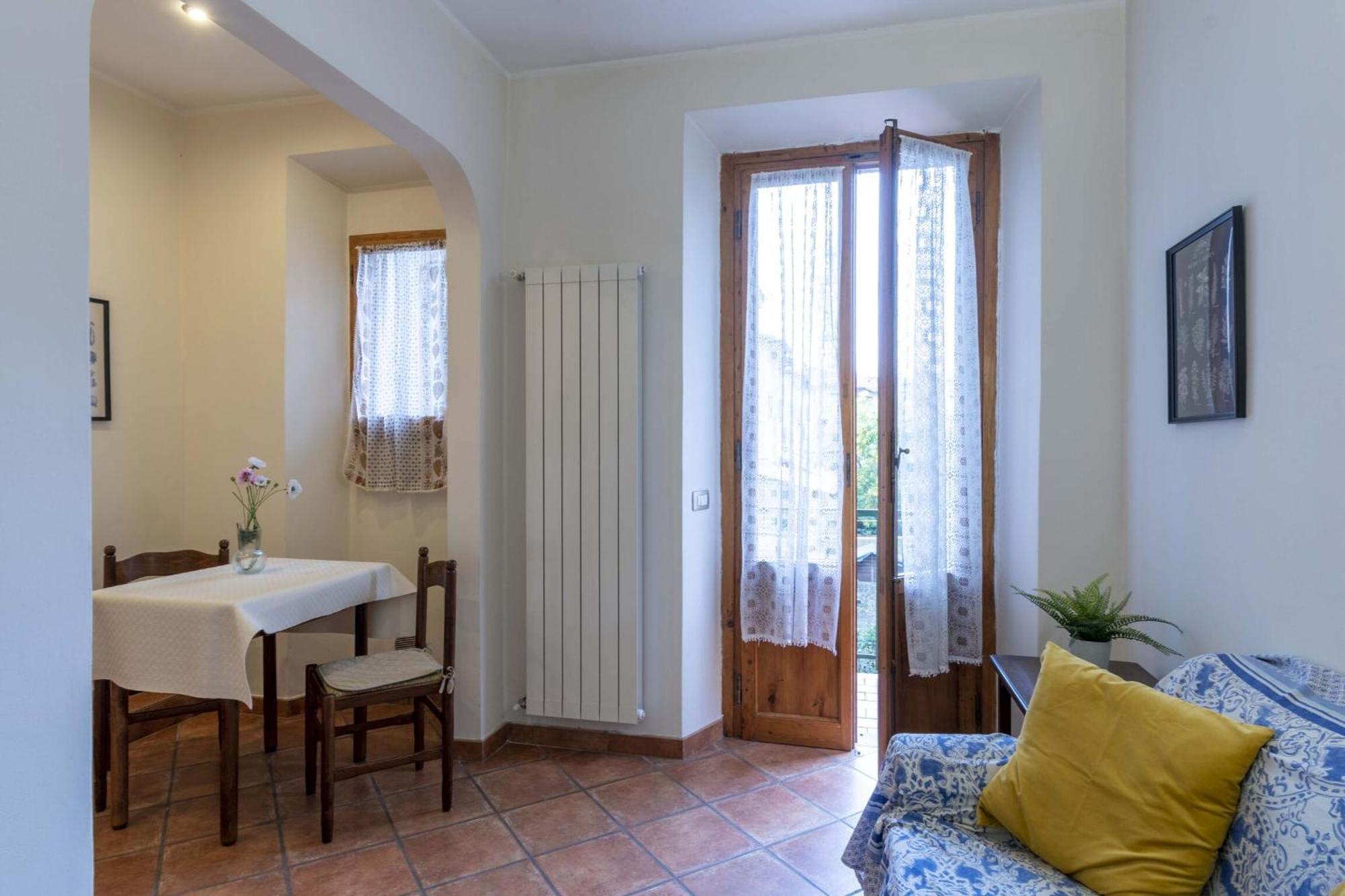 Italian Experience-vintage In Apartamento *